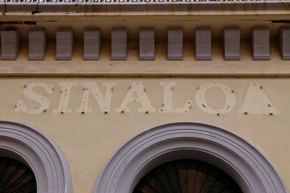 Old,Sinaloa,Sign,On,A,House,In,Mazatlan,