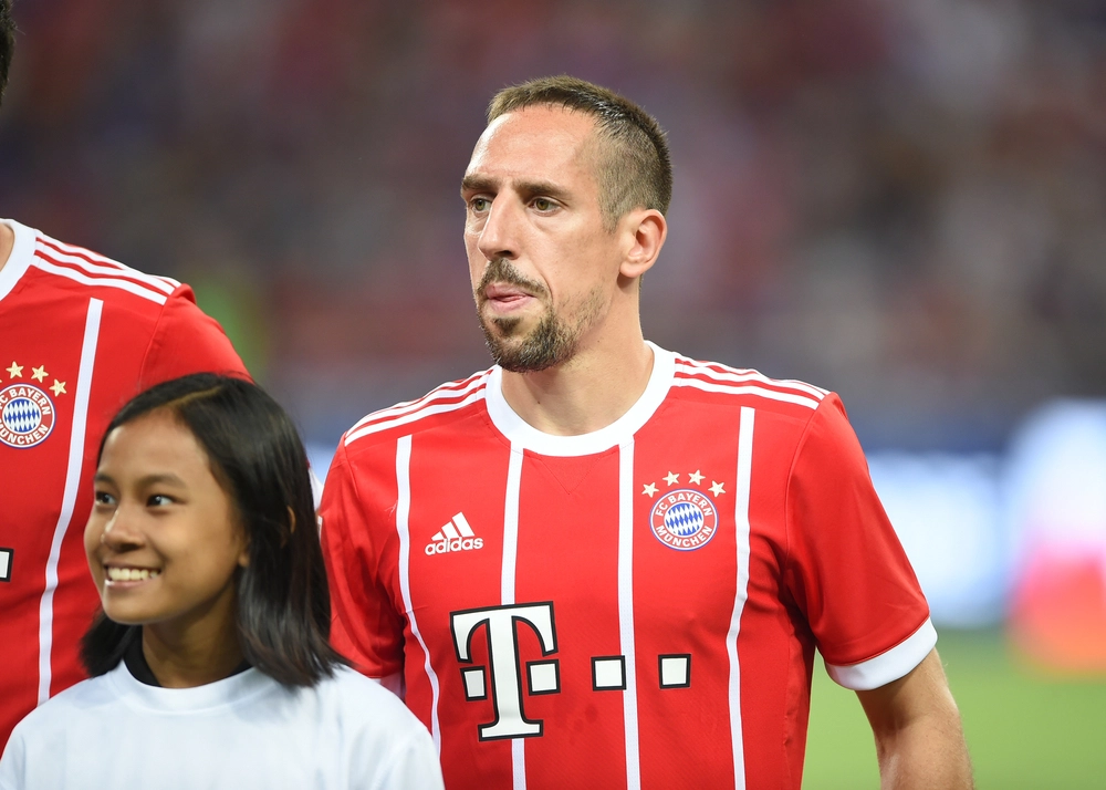 Kallang-singapore-25jul,2017:franck,Ribery[r],Player,Of,Bayern,Munich,In,Action,During,Icc