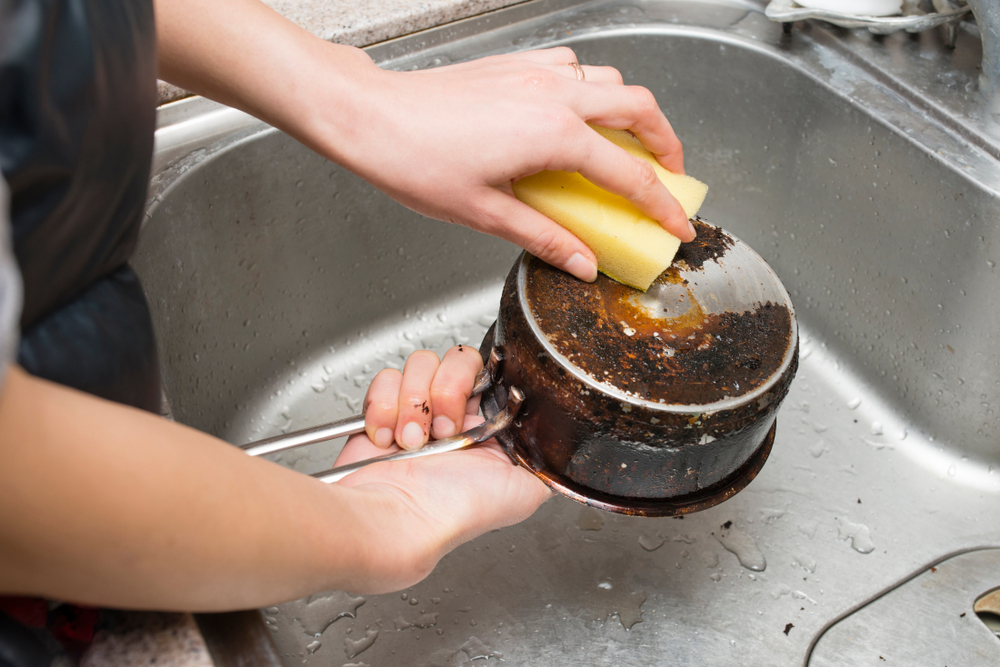 sponge, pot, clean, burned, gryde, gryte, vaske, rengøring, rengjøring, svamp