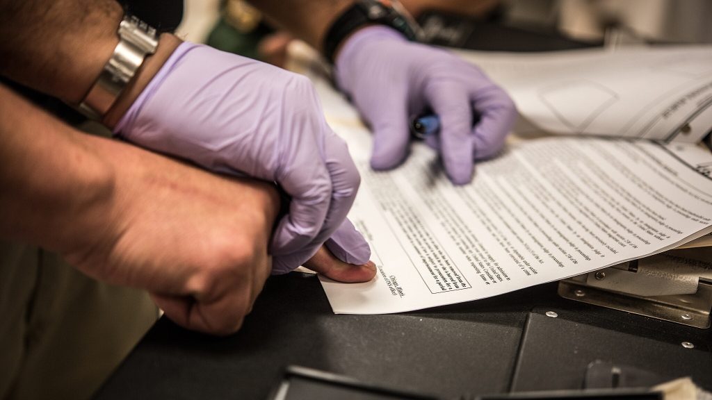 us immigration and customs enforcement; ice; custody; police; court; database; department of homeland security; identification; politi; processing center; fingerprint