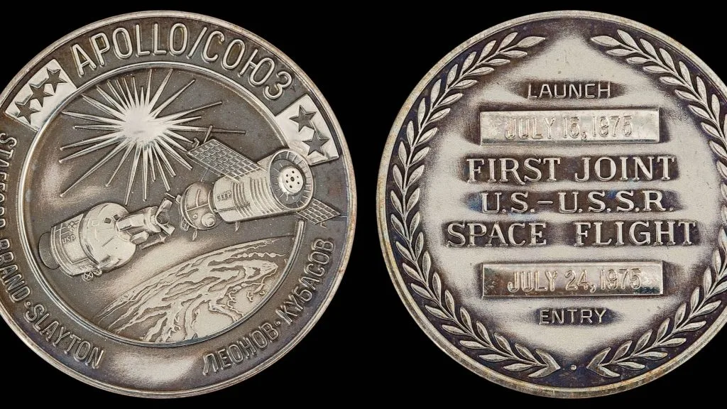 Apollo-Soyuz Test Project Flown Silver Robbins Medallion