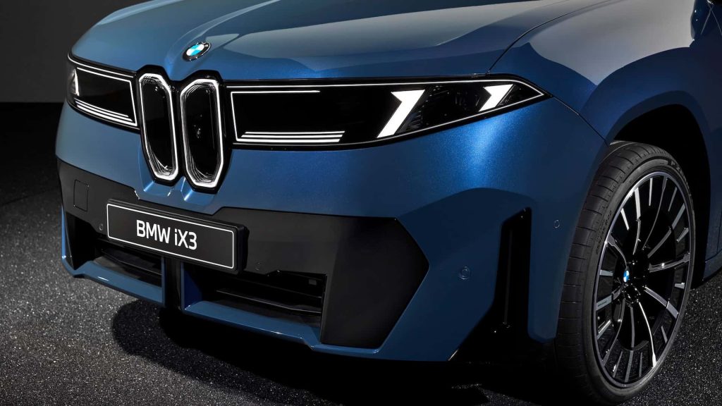 BMW ix3 front