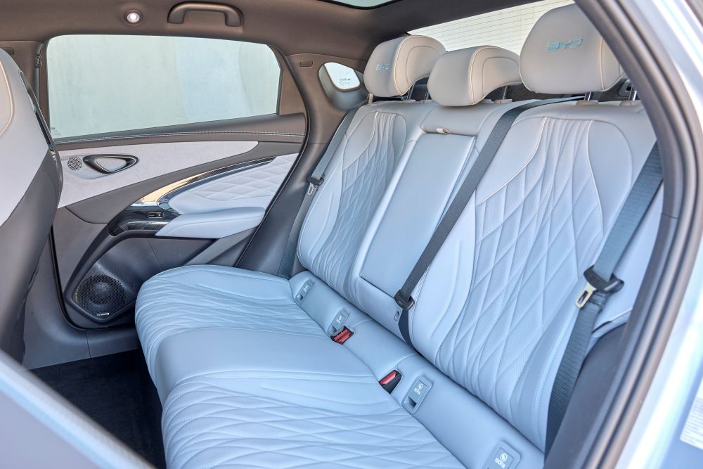 BYD SEAL interior