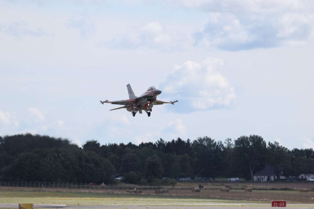 Danske jagerfly over Bornholm får Putins Rusland til at reagere: Særligt én uhyggelig detalje overrasker
