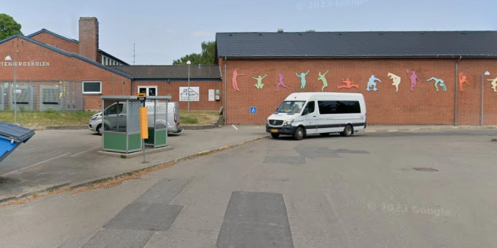 Samtlige forældre modtog alvorlig besked på Aula: ALLE elever og ansatte på skole sendt væk