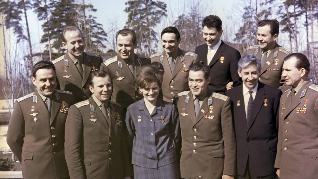 RIAN archive 888102 Soviet cosmonauts