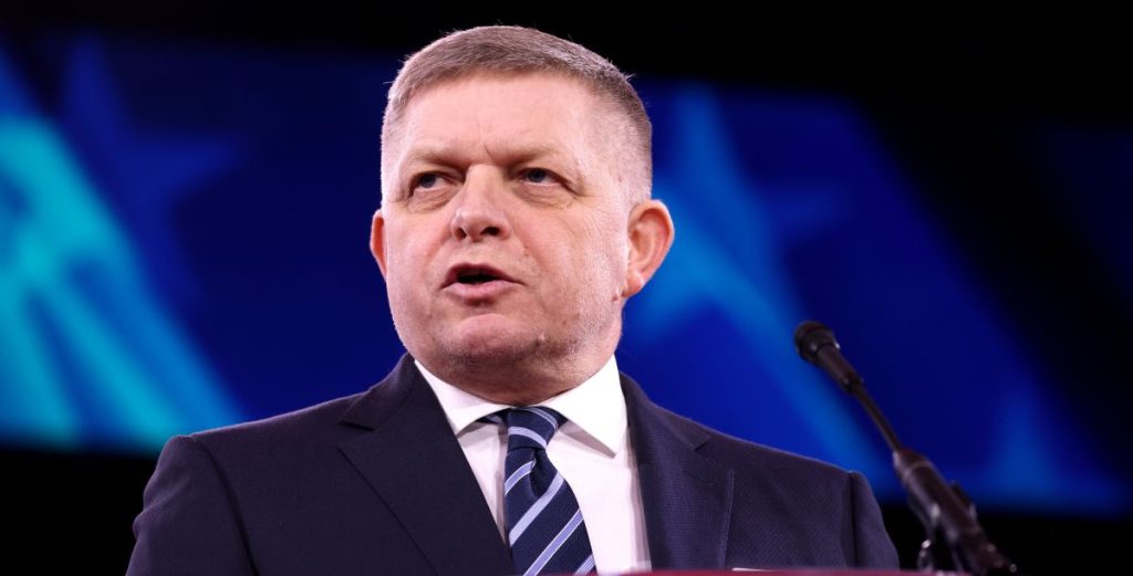 Robert_Fico