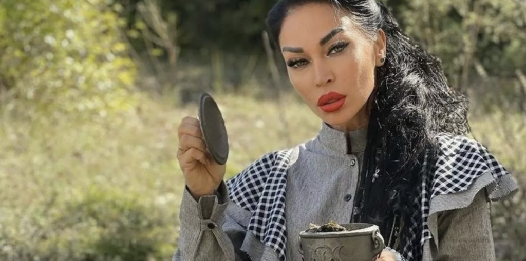 Adelina Panina russian psychic