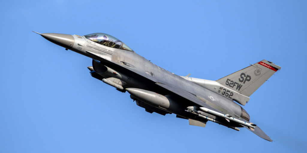 US Air Force F-16 fighter jet, Fighting Falcon
