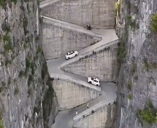 Fjellveien som slår Trollstigen – fysisk tett på umulig
