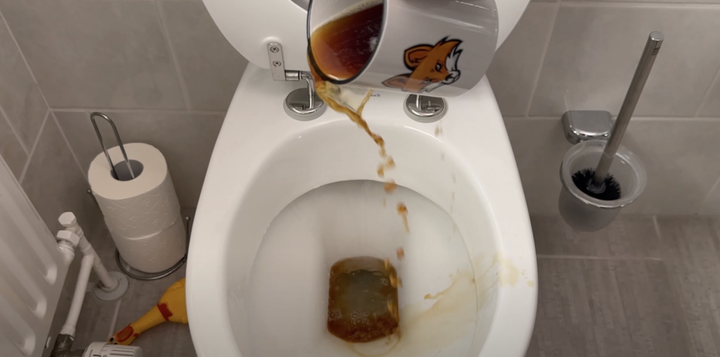kaffe i toilet