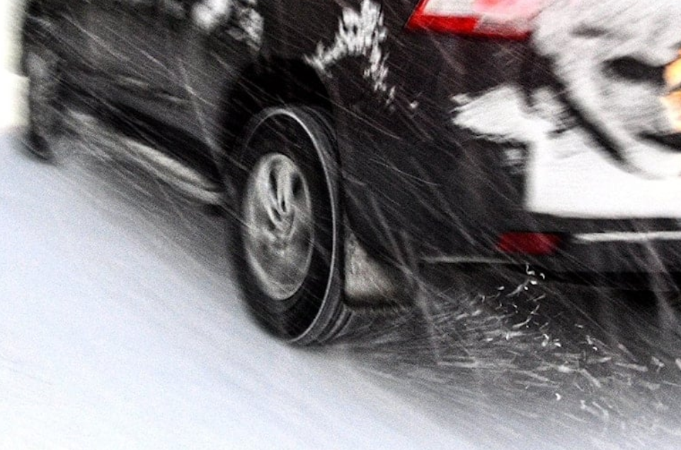 Bil, dekk, vinterføre, snø, dæk, sne, winter, tires, snow, car, driving