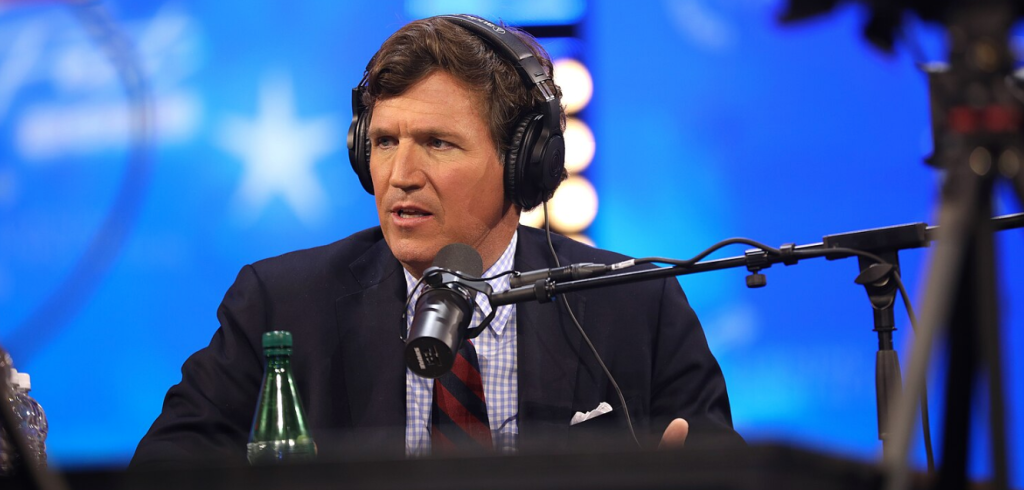 Tucker Carlson försvarar Putin – kallar honom ”den mest effektiva ledaren”