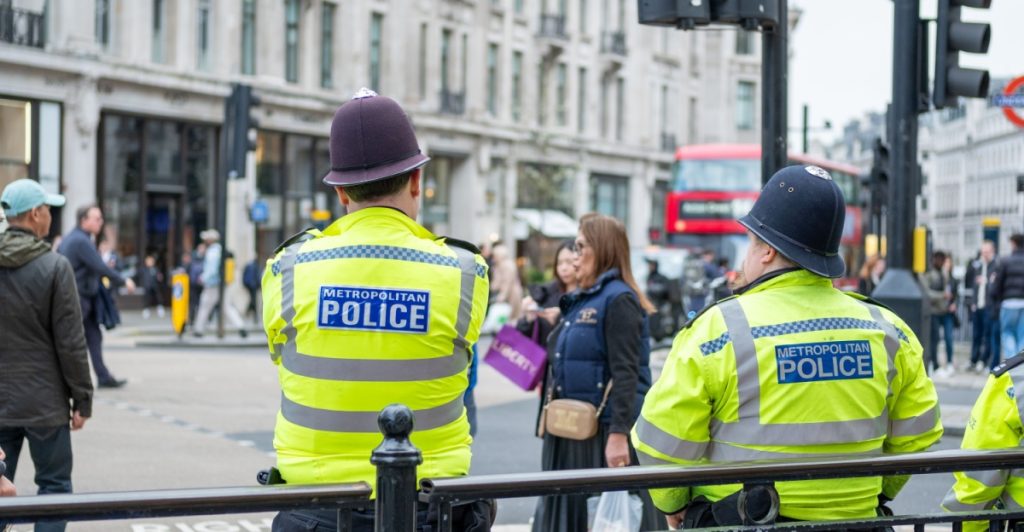 UK Oxford Street Police Britisk Politi London England
