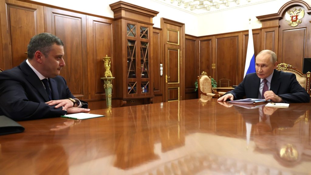 Vladimir Putin and Alexander Khinshtein