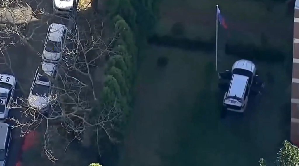 Man Crashes Car Into Russian Consulate sydney