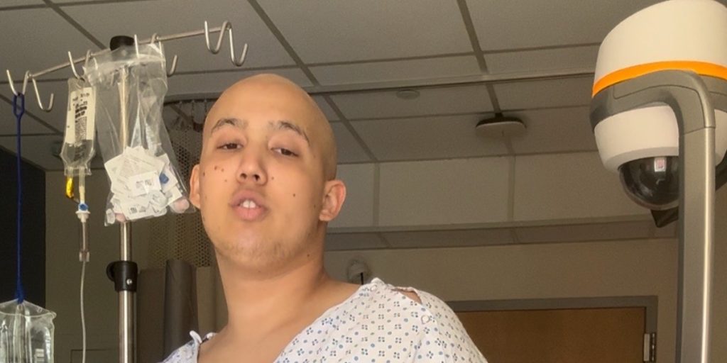 21-årig mand ignorerede 5 symptomer i årevis: Så fik han en knusende diagnose