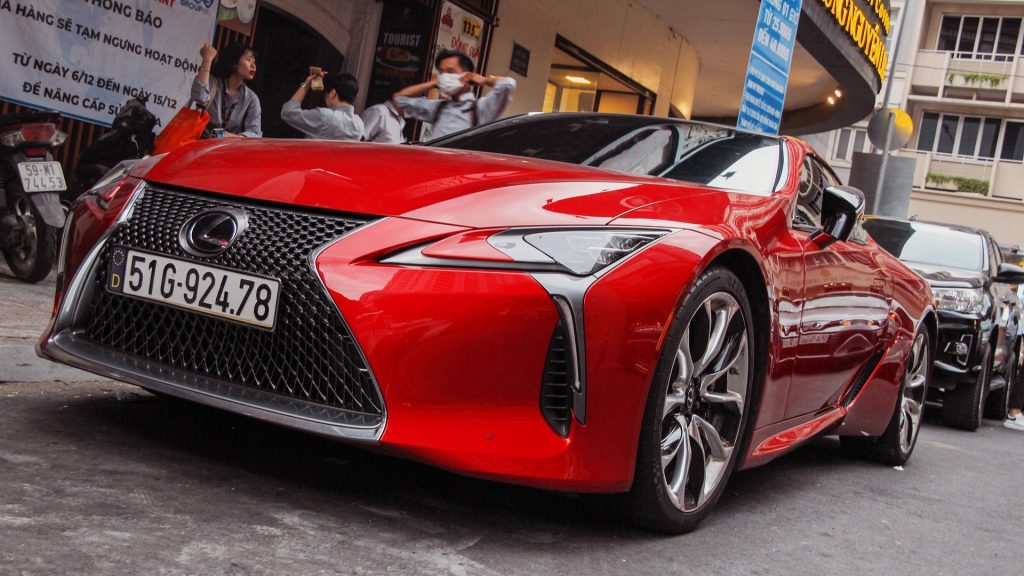 lexus