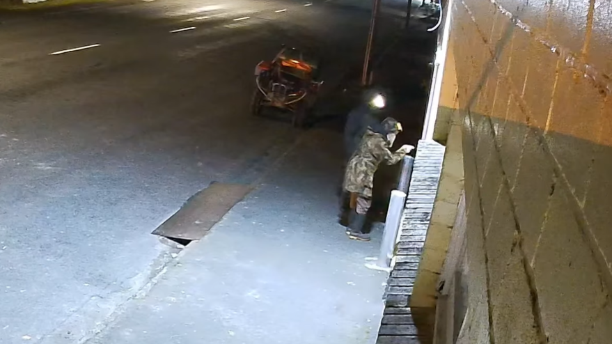 Police release CCTV footage believed to show Marokopa man Tom Phillips