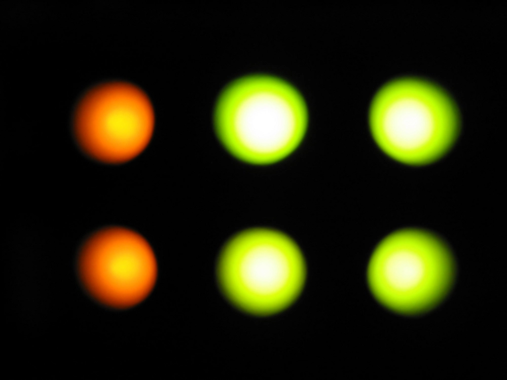 Bright light, green, red, lys, connectivity, router, tech