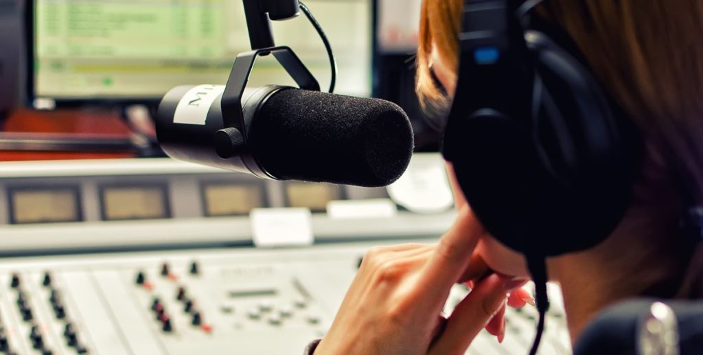 radio signal broadcast