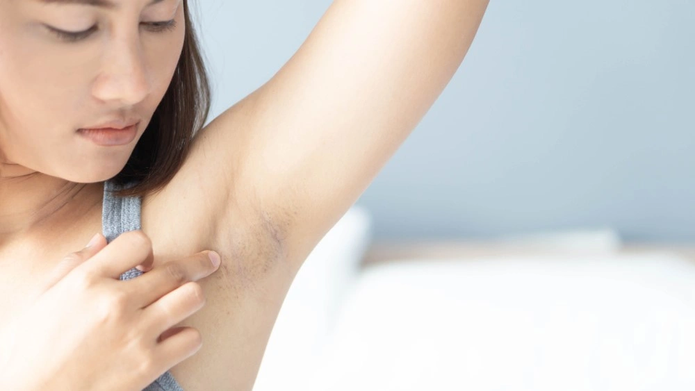 armpit woman
