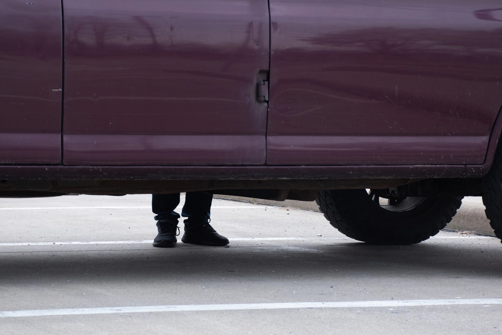 Purple Van,Varevogn,Shady,Man,Mand