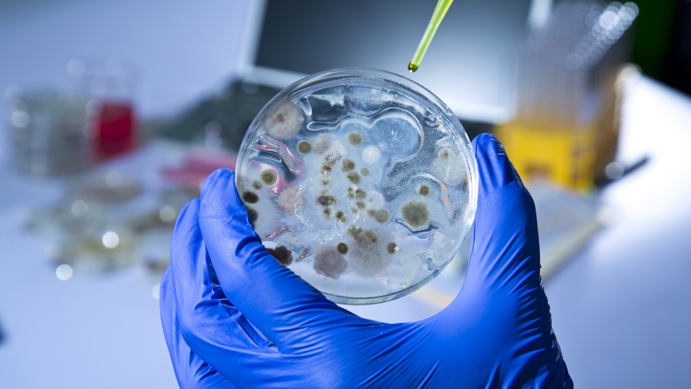 scientist dna forskning doctor