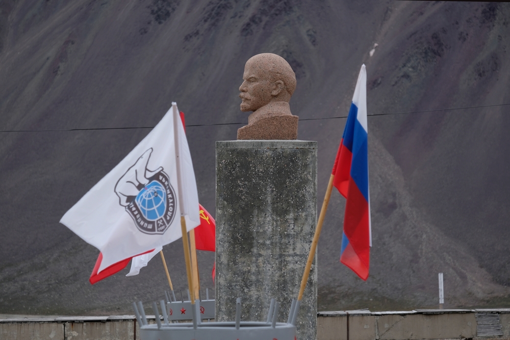 Russiske «politibiler» på Svalbard skaper frykt