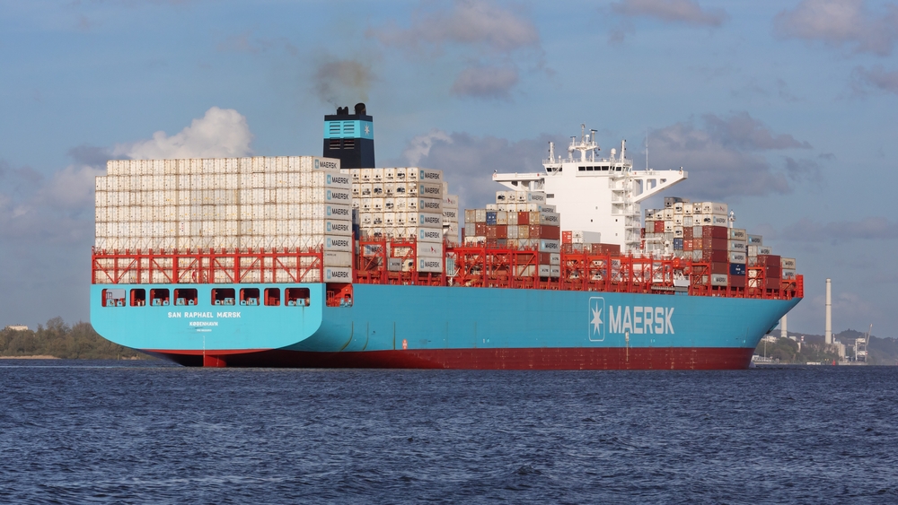 Maersk, ship, skip, container, shipping, import, export, eksport
