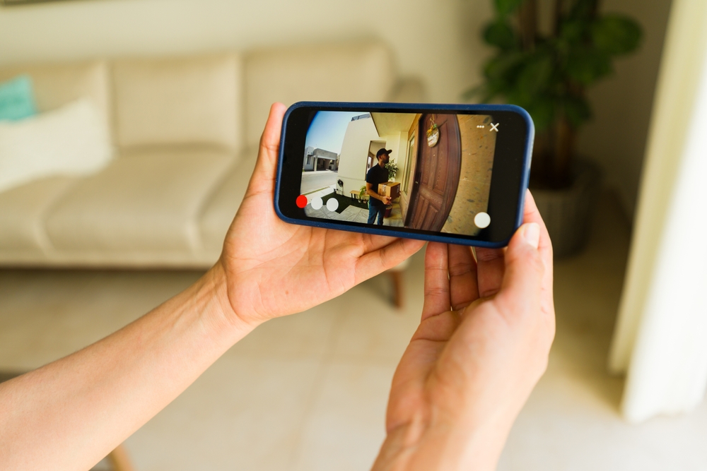 Smartphone, home security, camera, safety, sikkerhed, overvågning, hjem