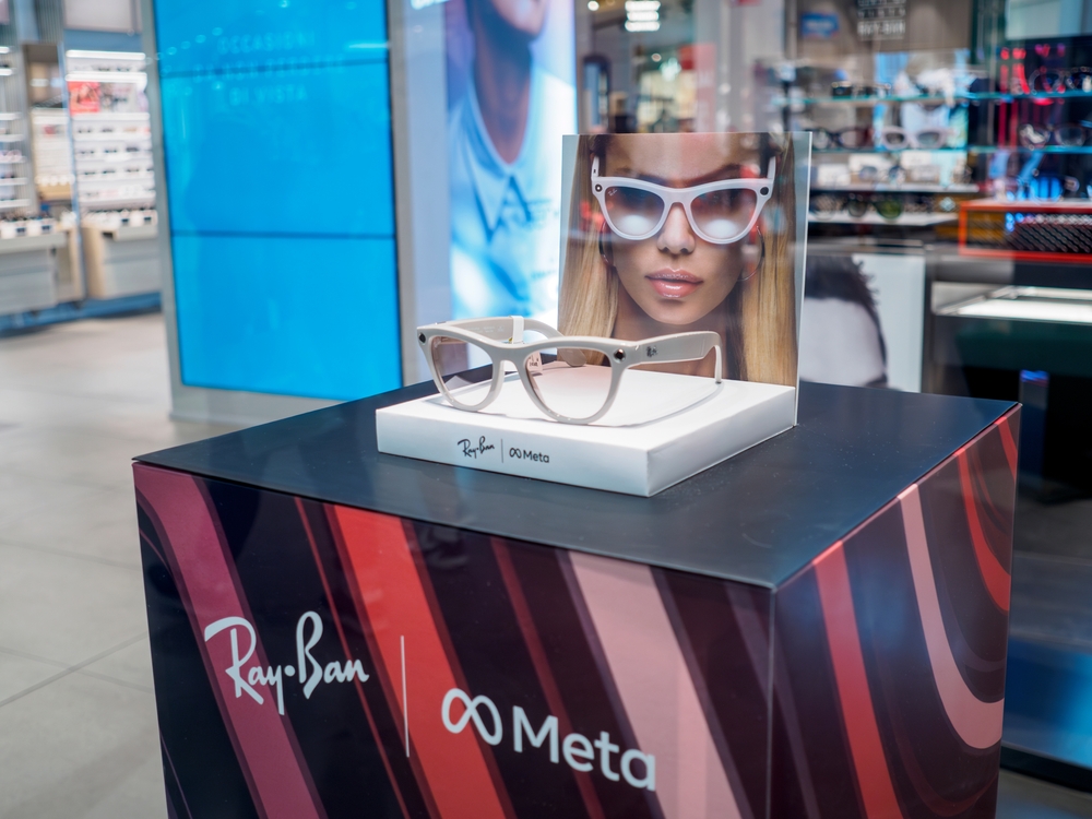 Smartglasses, Meta, Rayban, Facebook