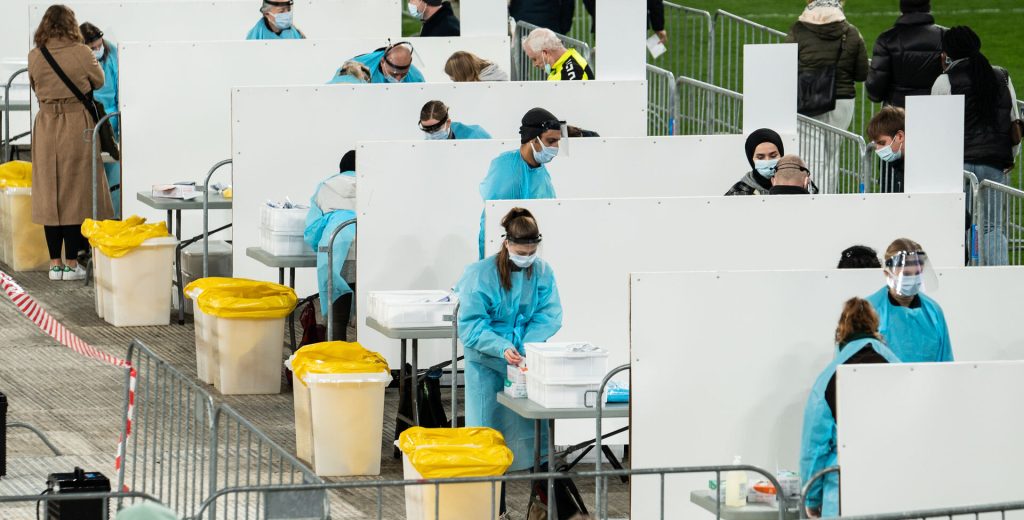 Man troede ellers det var slut: Ny alvorlig Covid-besked til mange danskere