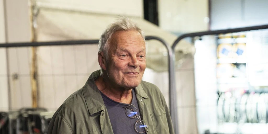 Jarl Friis-Mikkelsen kan efter flere år sænke skuldrene: Det er endelig slut