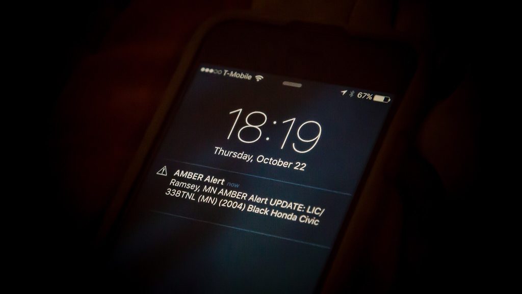 iPhone carrier AMBER Alert
