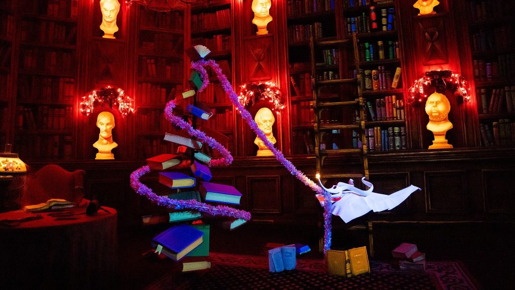 Tokyo Disneyland Haunted Mansion Holiday Nightmare