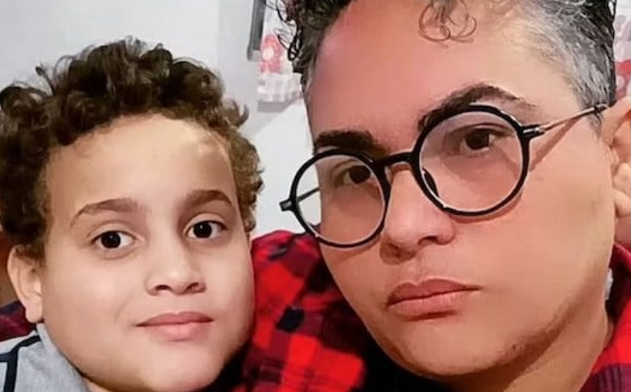 Mor og 4-årig datter vælger at gennemgå transition – lever nu som far og søn