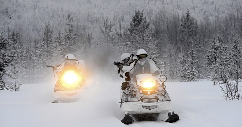 Russian_Arctic_military_base_ soldier