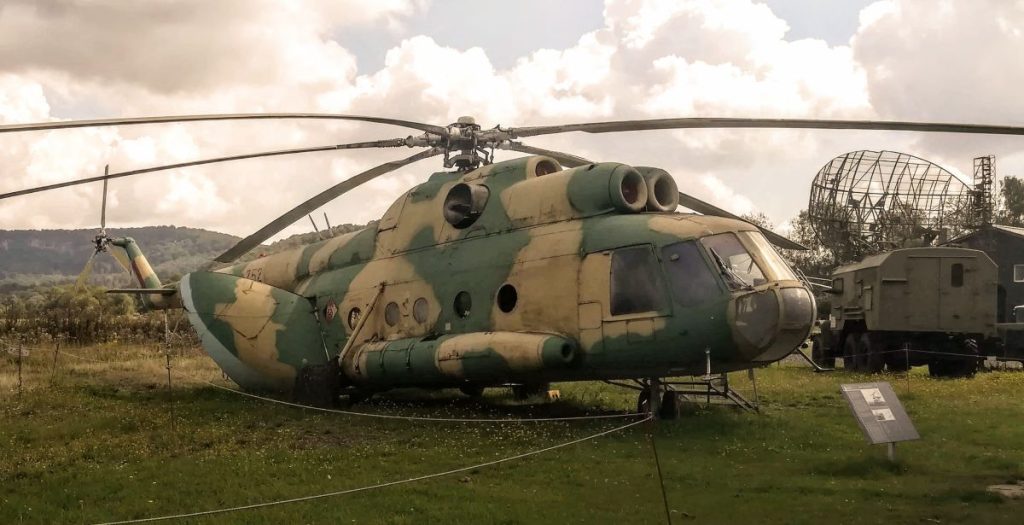 Helicopter_Mil_Mi-8,