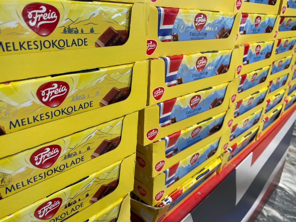 Mange norske varer selges billigere i Sverige – helt bakvendt, mener ekspertene