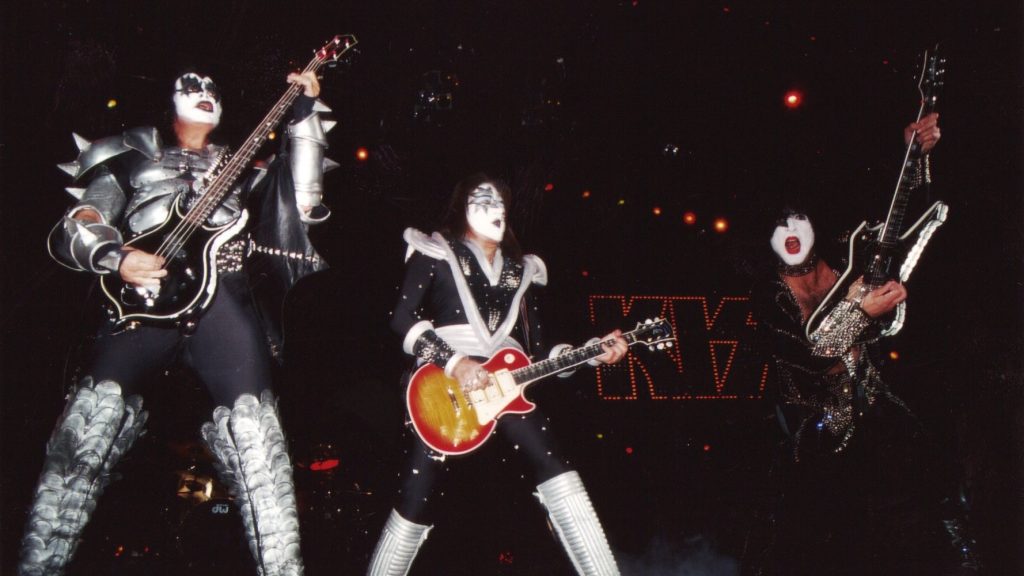 KISS