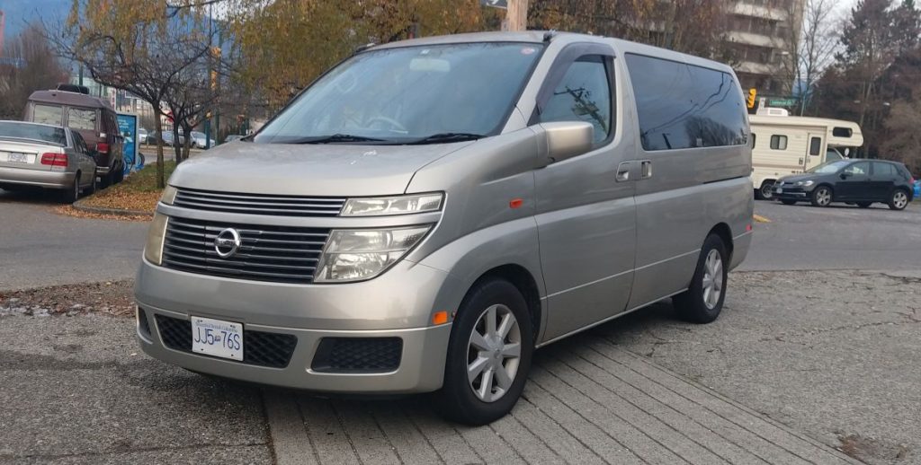 Nissan_Elgrand_