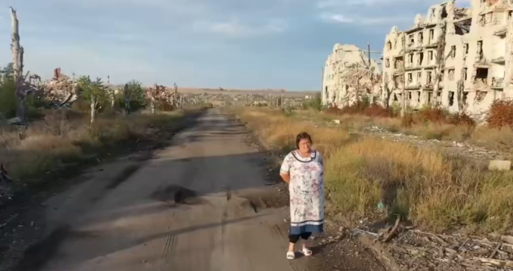 Marinka ukraine town ruins war explosion