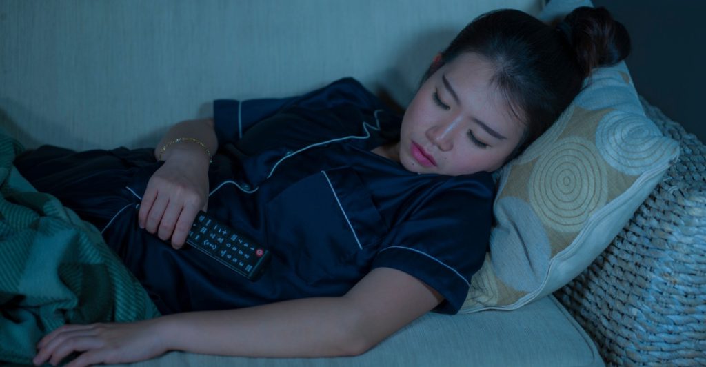 Sleeping on the couch, somna på soffan