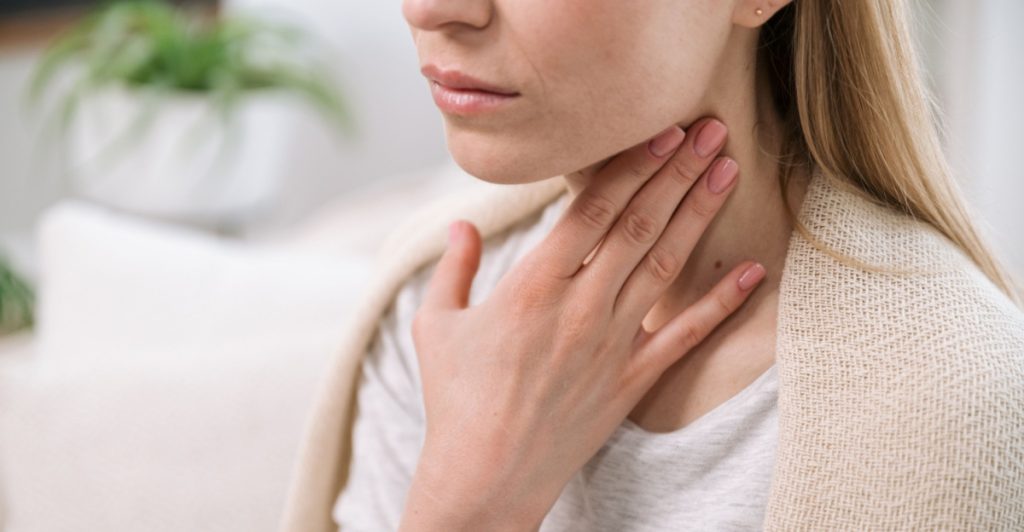 Sore throat, syg, sick