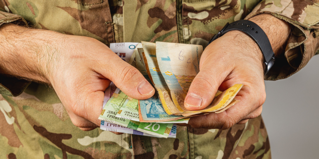 Russia, military, bribe