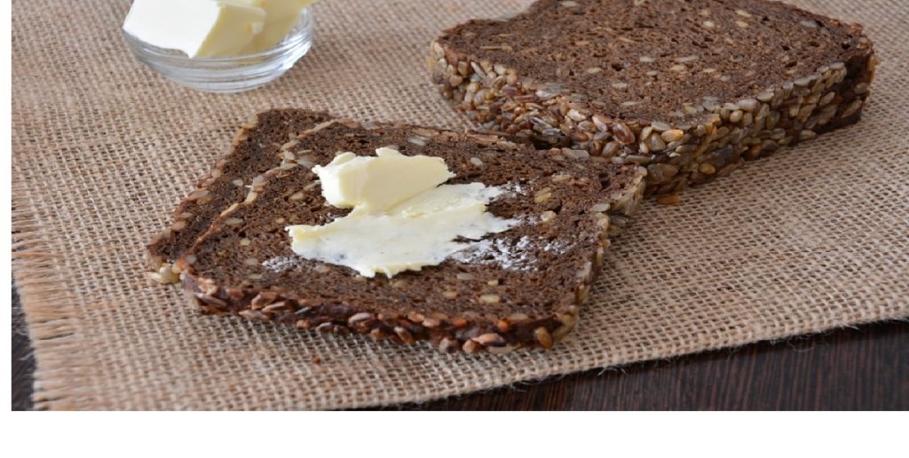 butter rugbrød