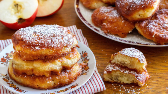 Enkle havre- og eplerundstykker i stekepanne – en næringsrik frokost klar på under 15 minutter