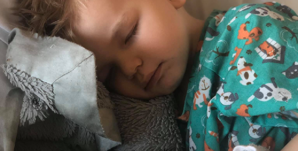 2-årig dreng spiste popcorn til lørdagsfilmen: Et par dage senere var han døende