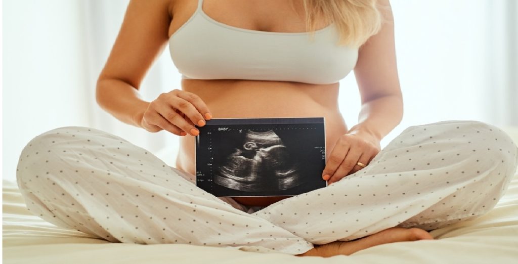 pregnant happy